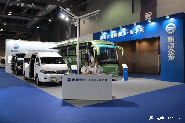 新能源汽車閃耀香港 南京金龍倍受親睞