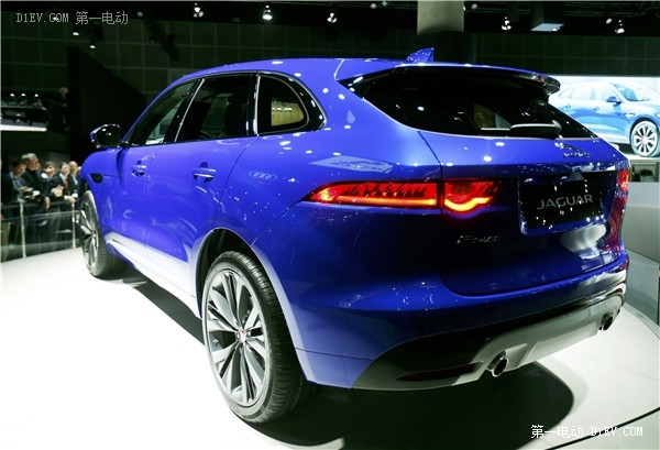 洛杉磯車展電動(dòng)汽車爆棚，重新定義加州汽車未來