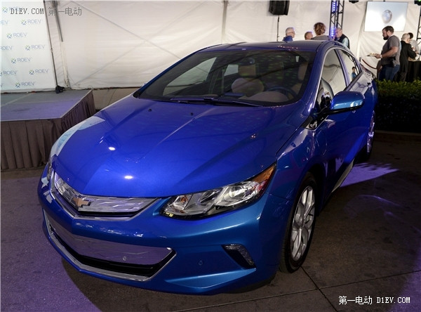 洛杉磯車展電動(dòng)汽車爆棚，重新定義加州汽車未來