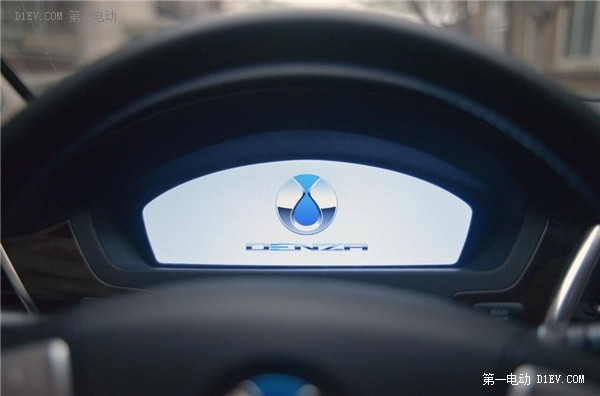 在數(shù)九寒天的北京，騰勢電動車的續(xù)航里程也許更厚道