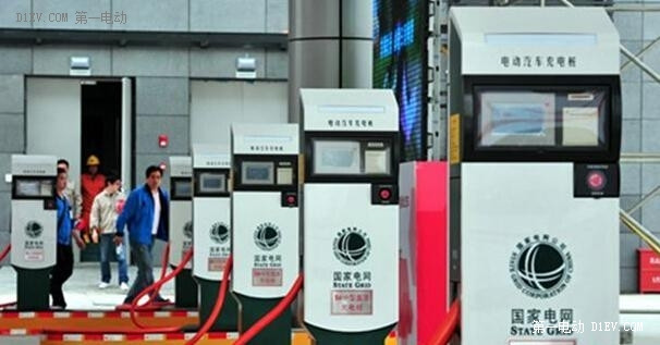 充電樁行業(yè)加快圈地 企業(yè)預(yù)計(jì)一兩年內(nèi)或有成熟模式出爐