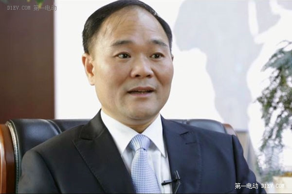 李書福