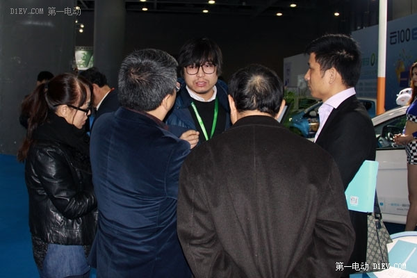 智電互動集團首次亮相 資訊、分時租賃和充電樁APP三大業(yè)務(wù)齊發(fā)