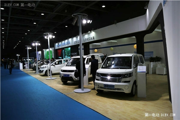 低速高速雙線戰(zhàn)略 御捷電動車亮相7款車型
