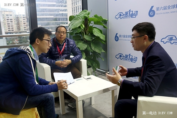 龍友科技