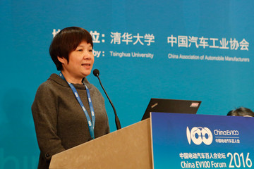 奥特迅萧霞：充电堆可解决充电桩的兼容性和利用率两大难题