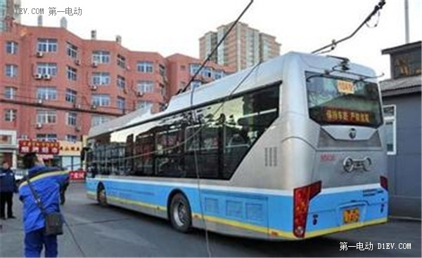 公共領(lǐng)域的新能源汽車 “地方保護”傷膚傷脾胃