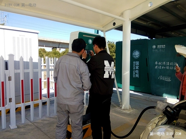 長三角高速充電的里程碑 嘉興充電站開通首次體驗