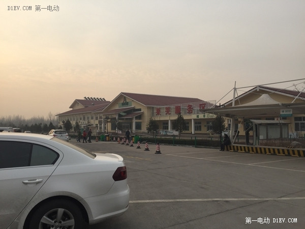 開著一度回山東 小E陪我過大年