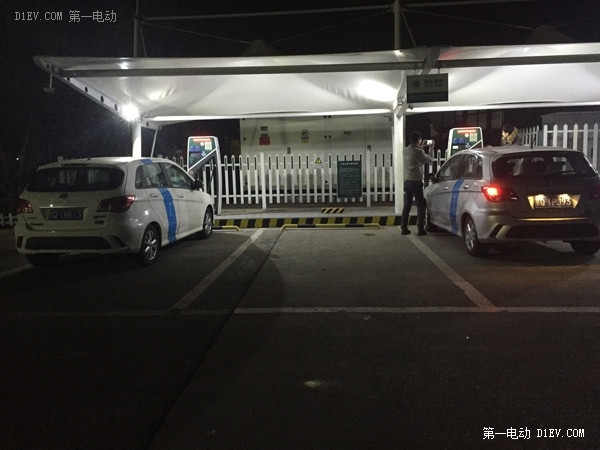 開著一度回山東 小E陪我過大年