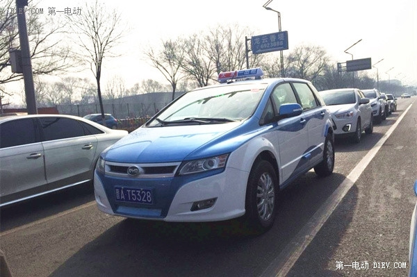比亞迪e6純電動出租車
