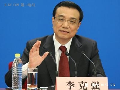 李克強：進一步支持新能源汽車產(chǎn)業(yè)，要推動五項措施