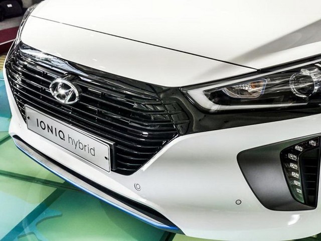 現(xiàn)代IONIQ韓國亮相 將日內瓦車展發(fā)布