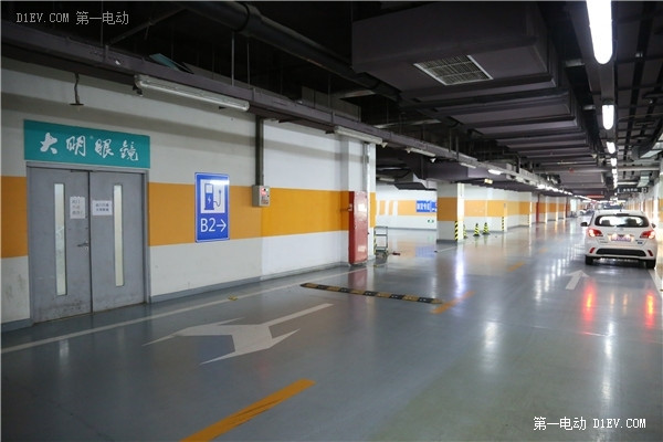 北汽EV200轉(zhuǎn)場(chǎng)充電 京城東部唱響