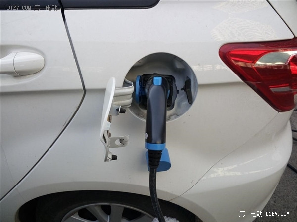 再開北汽EV200，測測乍暖還寒時的續(xù)航表現(xiàn)