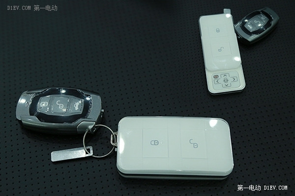 你值得擁有，比亞迪秦EV300全方位無死角靜態(tài)評測