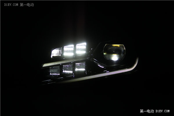 優(yōu)雅與科技的完美結合 上汽榮威e950靜態(tài)評測