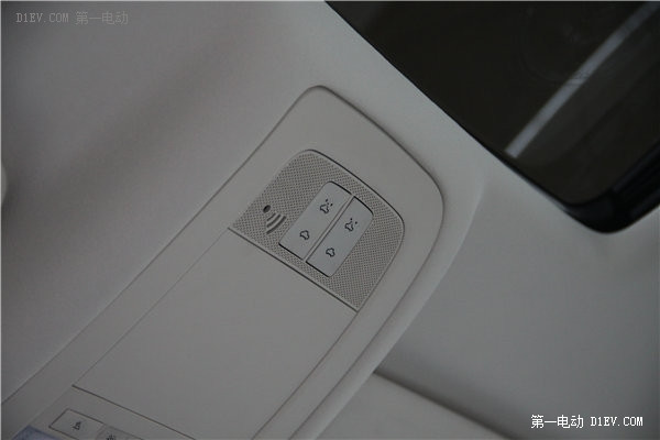 優(yōu)雅與科技的完美結合 上汽榮威e950靜態(tài)評測
