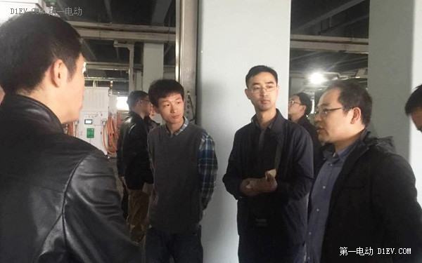 追日電氣承建上海漕寶公交充電項(xiàng)目通過國務(wù)院督察組檢查
