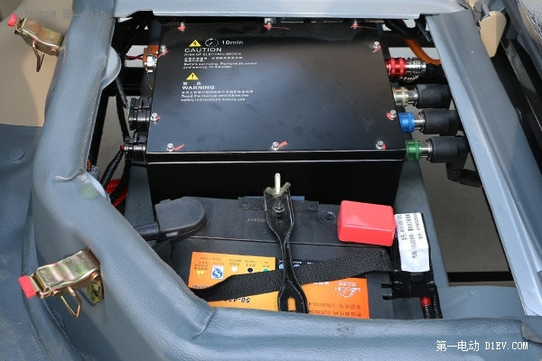 多级电池管理系统 东风EQ5022纯电动物流车静态评测