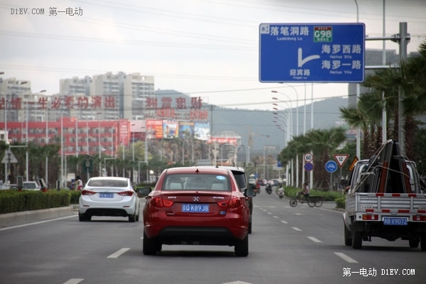 碧海，銀沙，還有純電動：北汽EU260三亞體驗