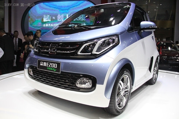 眾泰E200