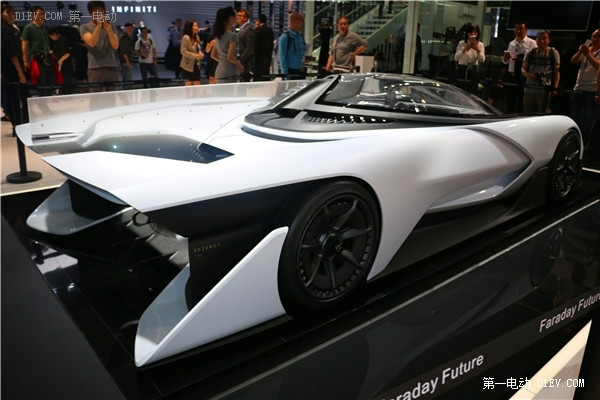 一窺未來！FFZERO1電動(dòng)超跑概念車北京車展首秀