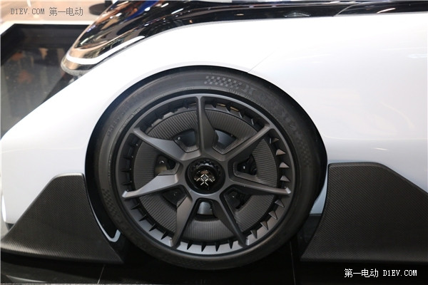 一窺未來！FFZERO1電動(dòng)超跑概念車北京車展首秀
