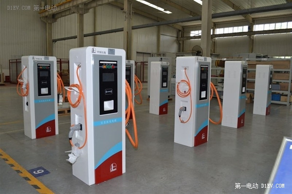 四部委各方征集意見 擬出臺(tái)充電接口及通信協(xié)議國標(biāo)執(zhí)行辦法 
