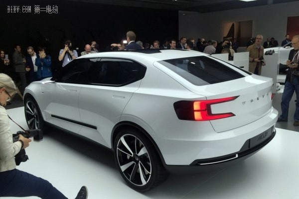 全新40系列雛形 沃爾沃兩款概念車發布