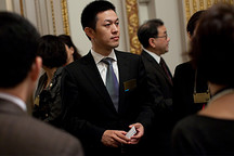 李斌谈新能源汽车：续航问题还可优化 500公里将是标配