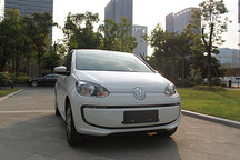 終于提車了！小巧靈動的大眾純電動e-up！