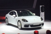 2016巴黎車展：Panamera插電混動版首發