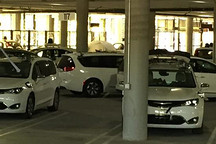 谷歌克萊斯勒合作的自動(dòng)駕駛車現(xiàn)身加州