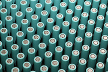 动力电池产业“大跃进”背后  警惕“挖墙脚”连锁反应