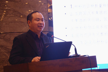 潘爱华：汽车轻量化已成为节能减排的重要发展趋势