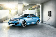 上海新能源汽车破10万辆 成全球拥有量最大城市