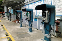 助力新能源 我國(guó)將新建800余座城際快速充電站