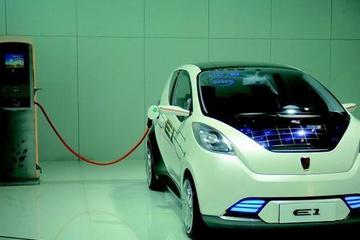 大肆扩张电动汽车阵容 车用电池产能不足引担忧