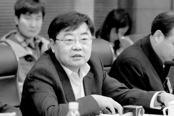 一汽徐建一獲刑11年半，王亞偉緩過來了嗎？