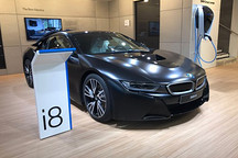 寶馬i8特別版亮相2017日內瓦車展