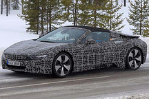 寶馬i8 Spyder插電混動超跑諜照曝光 動力或提升至277kW