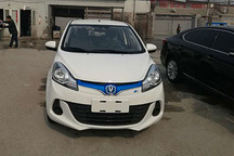 5座+快充，我也買了這臺網紅車，長安奔奔EV提車作業