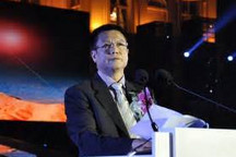 華泰汽車控股曙光重新調整業務 王向銀能走完四年三步戰略嗎?