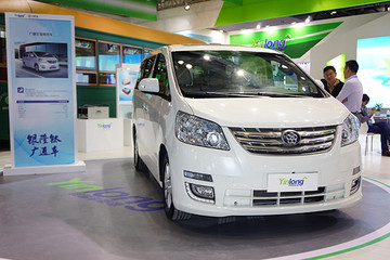 董小姐新能源神車刷爆朋友圈，五環(huán)為標簡陋到令人心碎