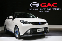 六款重磅新車亮相 廣汽傳祺強勢登陸上海車展