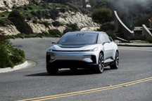 “新物種”現身，FF 91美國Laguna Beach路試曝光