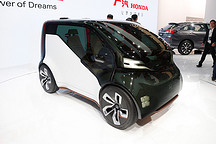 能夠懂你的智能電動(dòng)車(chē) 本田NeuV電動(dòng)概念車(chē)亮相上海車(chē)展