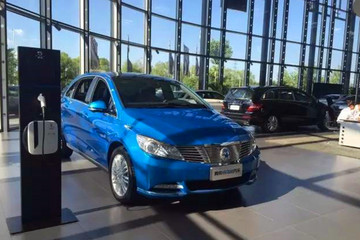 腾势在奔驰4S店销售满月调查：销售不佳与销售地点有关吗？