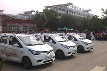 造福莘莘学子 雷丁“高考直通车”爱心送考